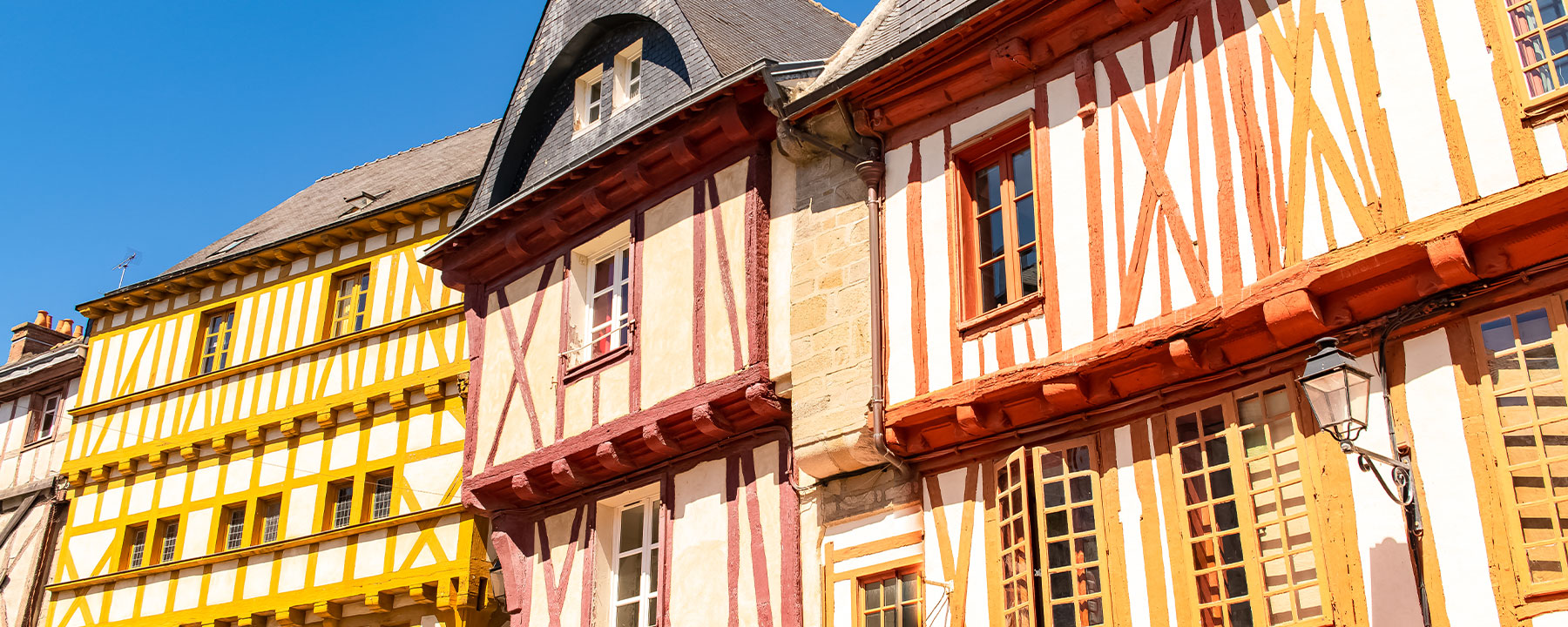 Malerische Fachwerkhäuser in der Altstadt von Vannes