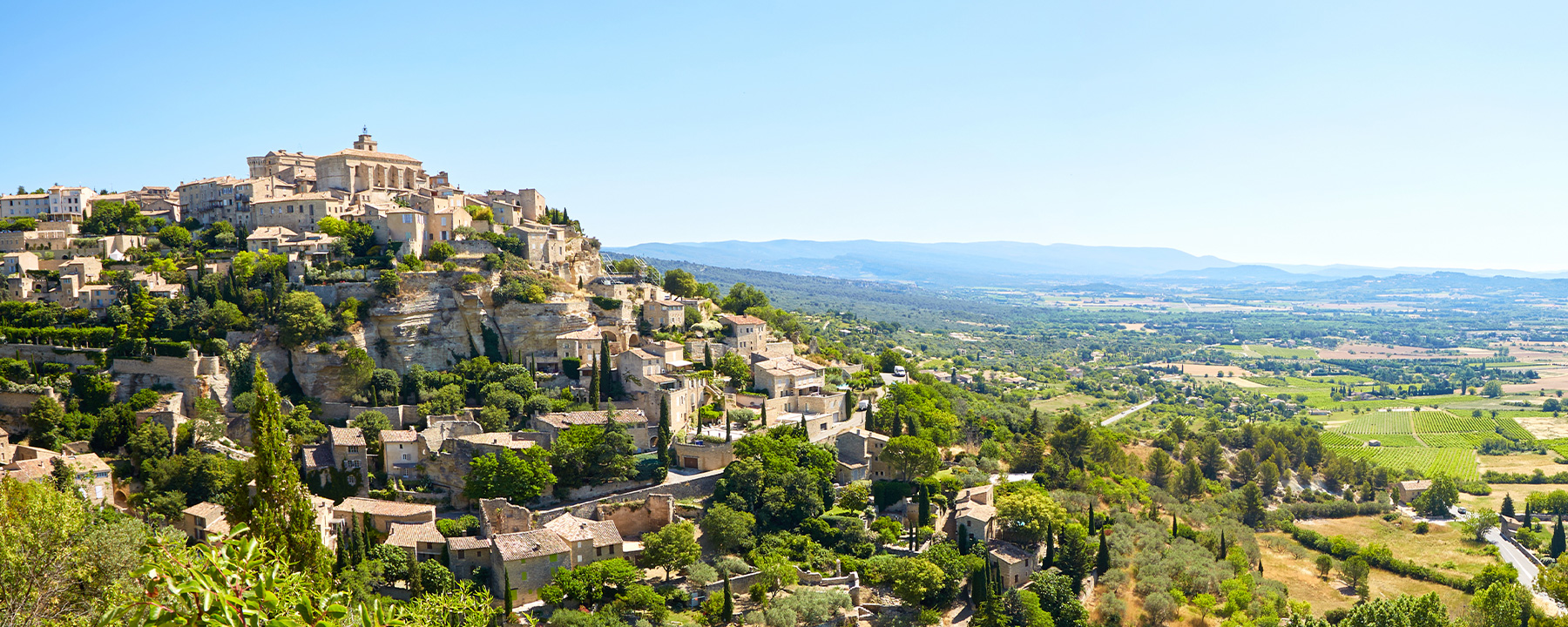 Gordes ist eines der schönsten und bekanntesten Dörfer in der Provence