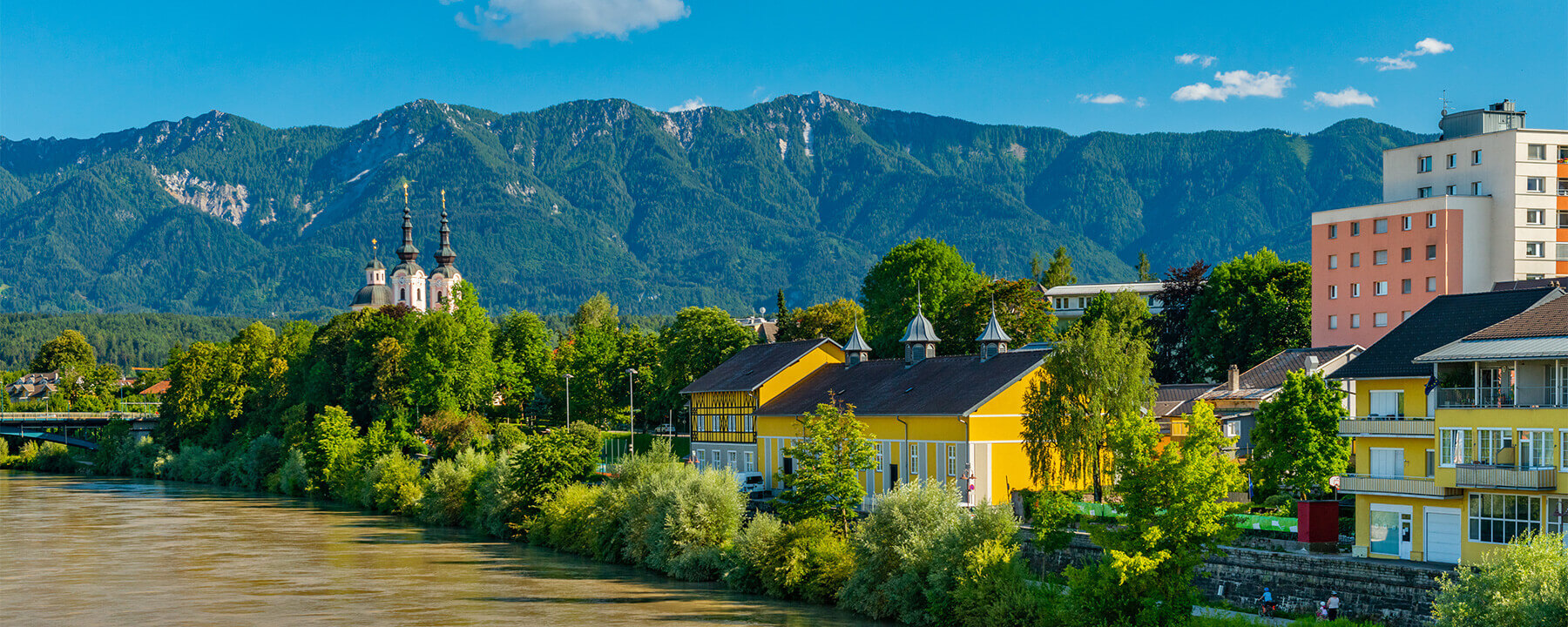 Die Stadt Villach besitzt neben der charmanten Altstadt zahlreiche Wellness-Angebote, u.a. das Thermalbad Warmbad